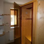 Gaestehaus Alpenruh * Holzgau
