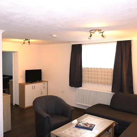 Lägenhet Gaestehaus Alpenruh *