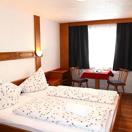 Gaestehaus Alpenruh Lägenhet