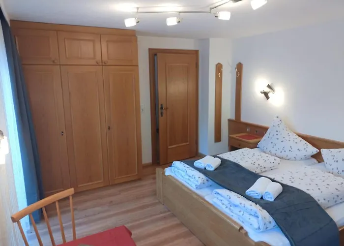 Appartement Gaestehaus Alpenruh Holzgau