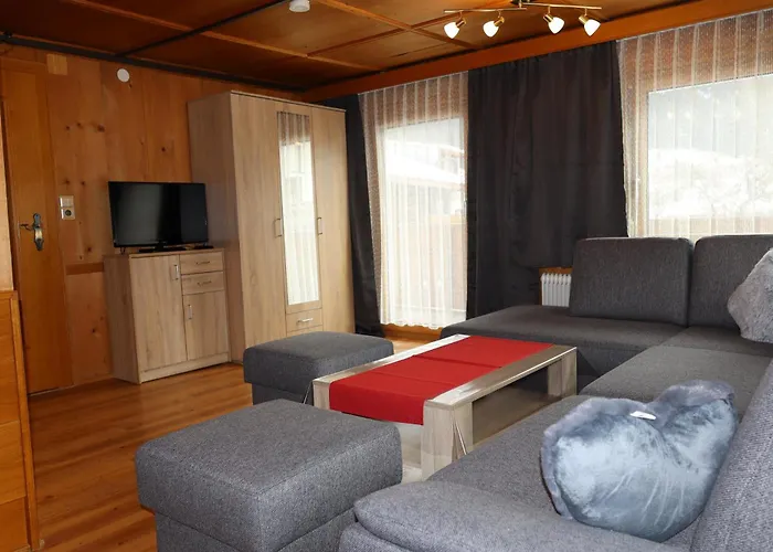 Gaestehaus Alpenruh * Holzgau