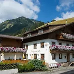 Alpenruh Apartment Holzgau